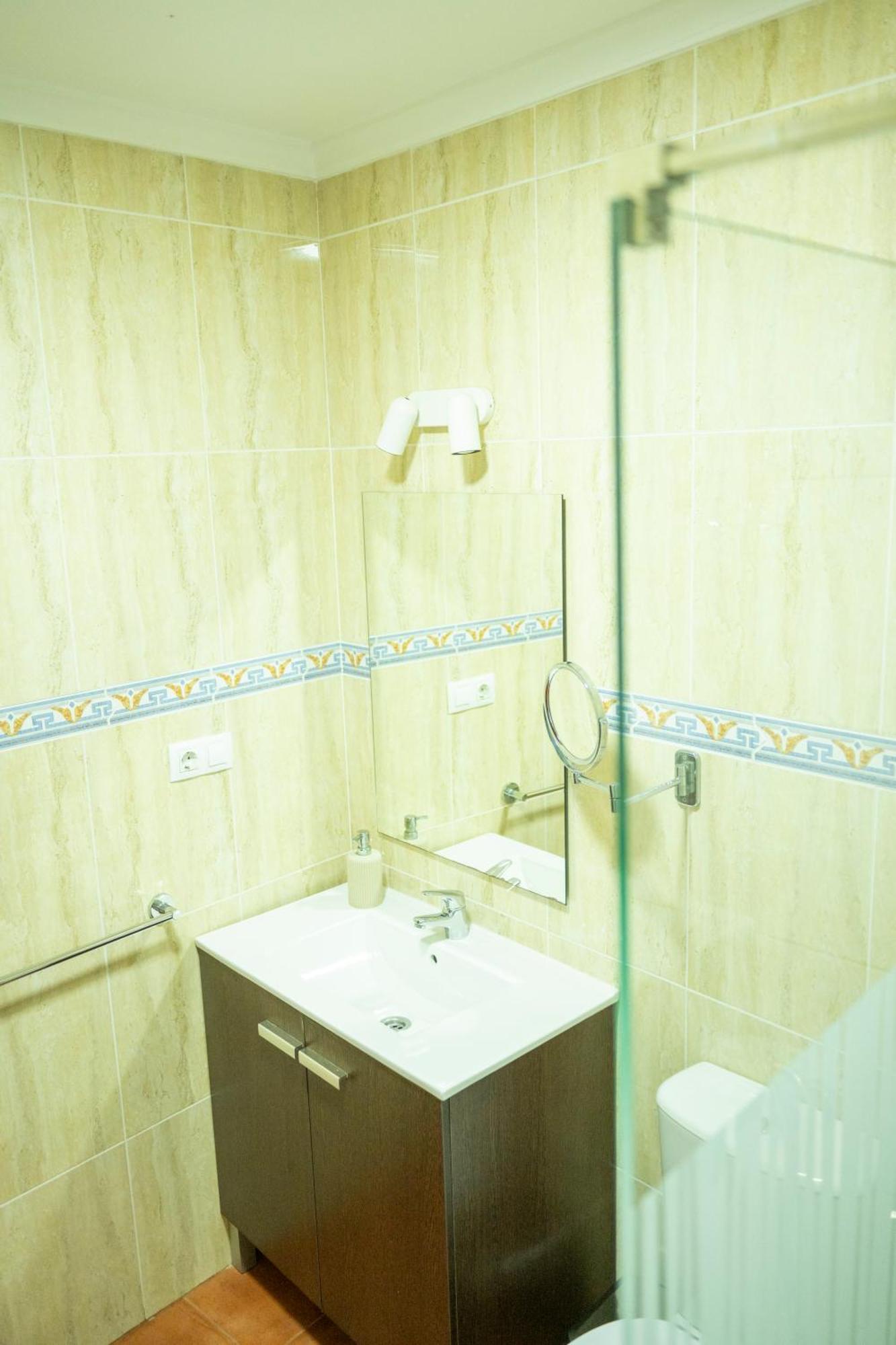 Amolan Vv Airport Apartment El Matorral Bagian luar foto