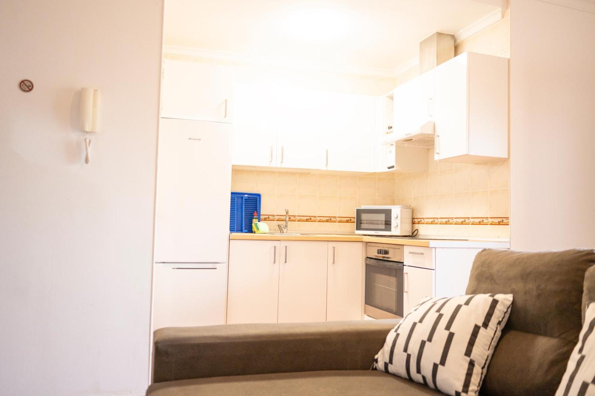 Amolan Vv Airport Apartment El Matorral Bagian luar foto