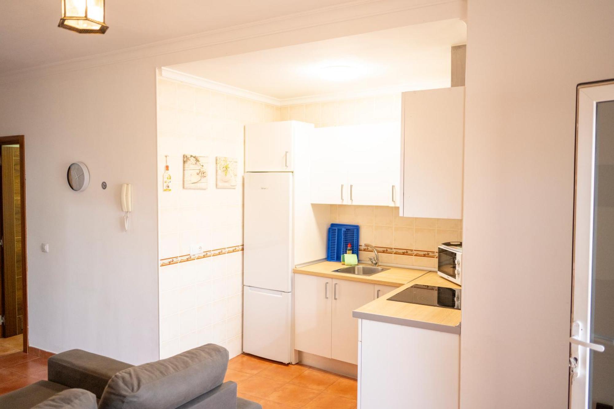 Amolan Vv Airport Apartment El Matorral Bagian luar foto